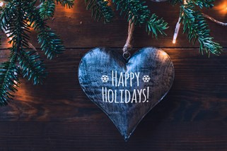 Happy Holidays Istock 879154704
